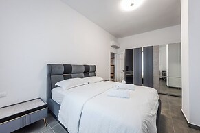 Royal Hill Apartment 1