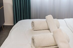 Royal Hill Apartment 1