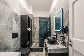 Royal Hill Apartment 1