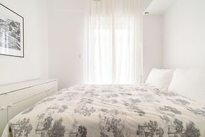 Superb flat in historic centre of Athens