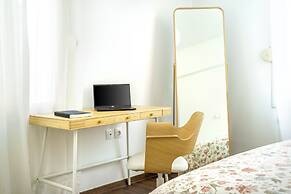 Superb flat in historic centre of Athens