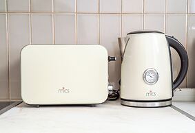 Superb flat in historic centre of Athens