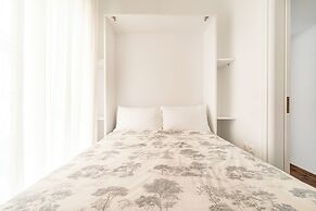 Superb flat in historic centre of Athens