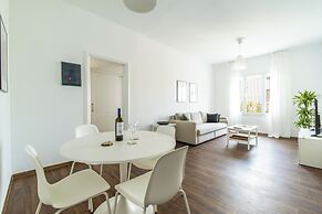 Superb flat in historic centre of Athens