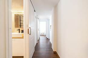 Superb flat in historic centre of Athens