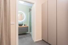 V Suite on Lake Como