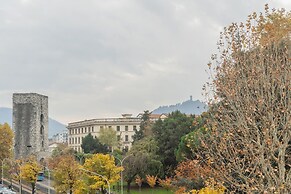 V Suite on Lake Como