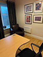 Executive Apartment, Woodford Mill, Witney