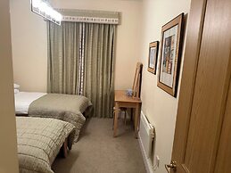 Executive Apartment, Woodford Mill, Witney