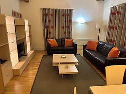 Executive Apartment, Woodford Mill, Witney