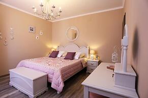 Shabby chic rooms