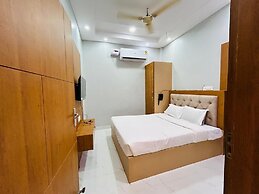 Hotel Tanya Palace