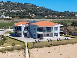 Sandoa Residence