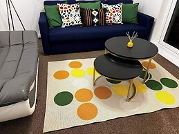 A Vibrant 3-bedroom House With Ample Parking