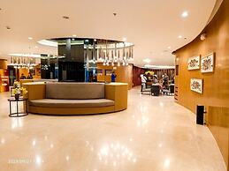 Homefort iHotel at Shore 2 Residences