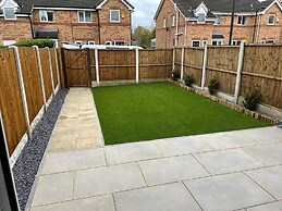 Sheffield Blissful Retreat - 3 Bedroom House