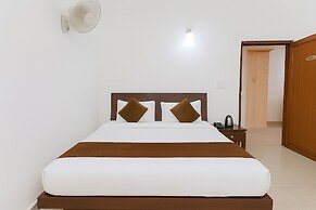 Hotel Sunny Cot - Free Mall shuttle and Parking