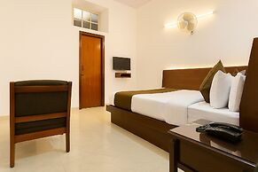 Hotel Sunny Cot - Free Mall shuttle and Parking