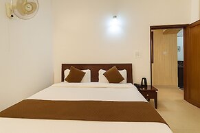 Hotel Sunny Cot - Free Mall shuttle and Parking