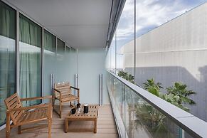 Waterfront Vibes by Wonderful Italy