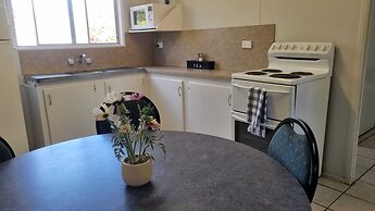 Blackall Caravan Park