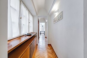 Luminous Apartment few steps P.za Navona