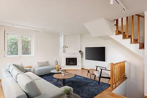 Athenian Riviera Coastal Charm Villa