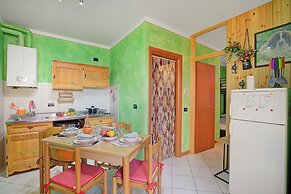Holiday Sun Puegnago Terrace & Pool