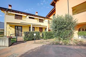 Holiday Sun Puegnago Terrace & Pool