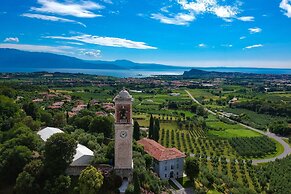 Holiday Sun Terrace Private & Shared Pool
