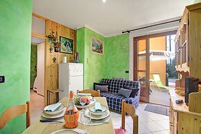 Holiday Sun Terrace Private & Shared Pool