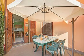 Holiday Sun Terrace Private & Shared Pool