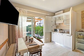 Sole Priscilla House- Terrace & parking