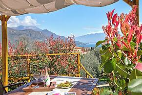 Sole Priscilla House- Terrace & parking