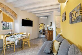 Sole Priscilla House- Terrace & parking