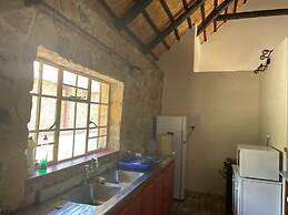 Lovely 3 bed House in Juliasdale - 2273