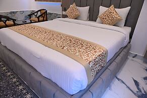 Hotel Varuna Grand