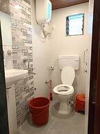 Hotel Metro Galaxy Inn