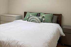 London Luxe Apartment - Central Location