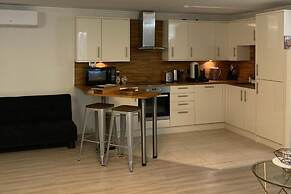 London Luxe Apartment - Central Location