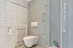 London Luxe Apartment - Central Location