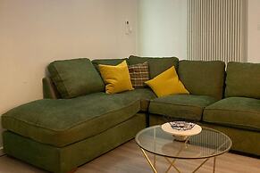 London Luxe Apartment - Central Location