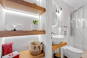 Aristo Apartment by Estia