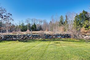 Outdoor Fireplace & Pool Table: Tamworth Home!