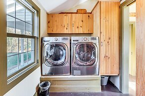 Outdoor Fireplace & Pool Table: Tamworth Home!
