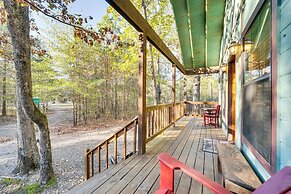 Hot Tub & Fire Pit: Cozy Cabin in Broken Bow!