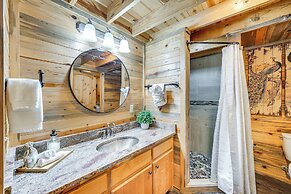 Hot Tub & Fire Pit: Cozy Cabin in Broken Bow!