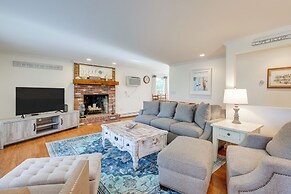 6 Mi to Beach: Home w/ Deck in Brewster!