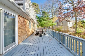6 Mi to Beach: Home w/ Deck in Brewster!