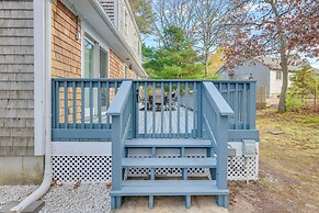 6 Mi to Beach: Home w/ Deck in Brewster!